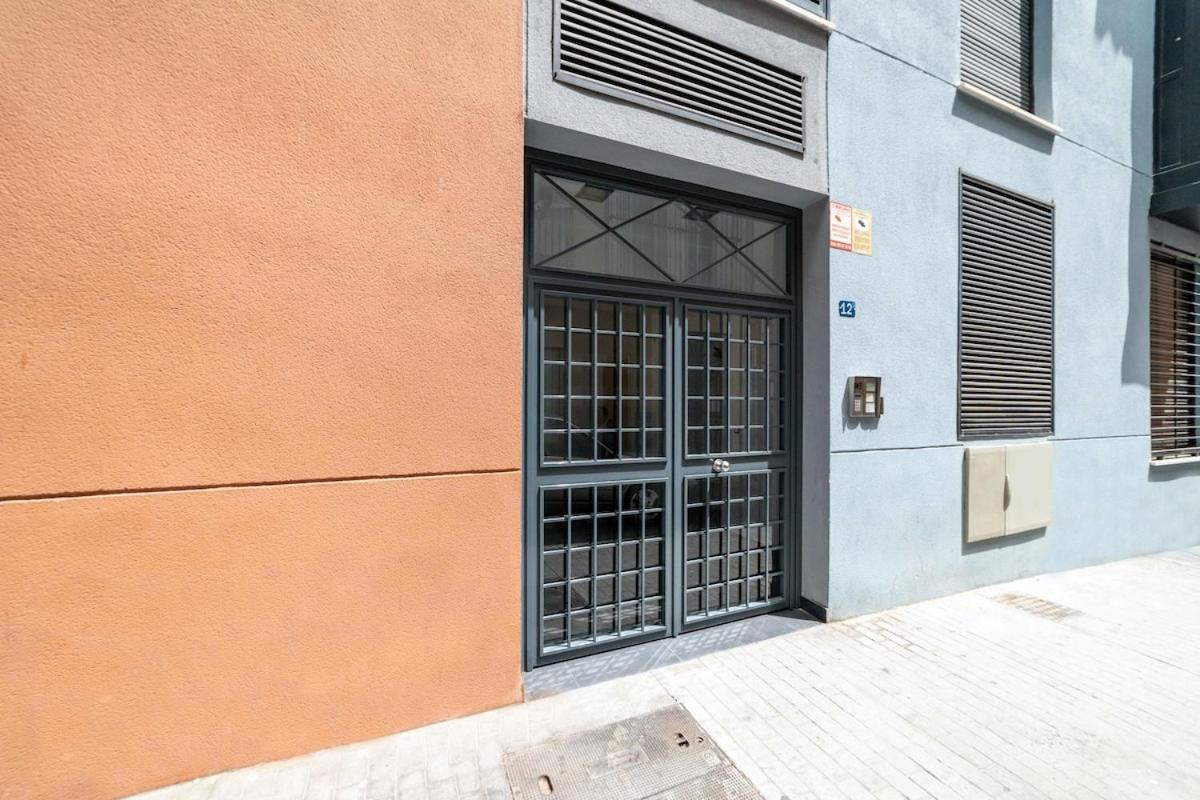 -Malagasunapts- Central Freeparking Rooftoppool Exterior foto